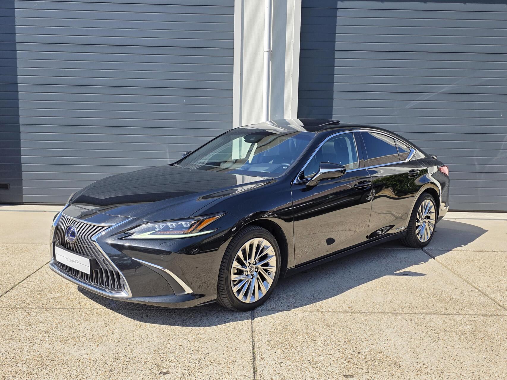 Foto van Lexus ES