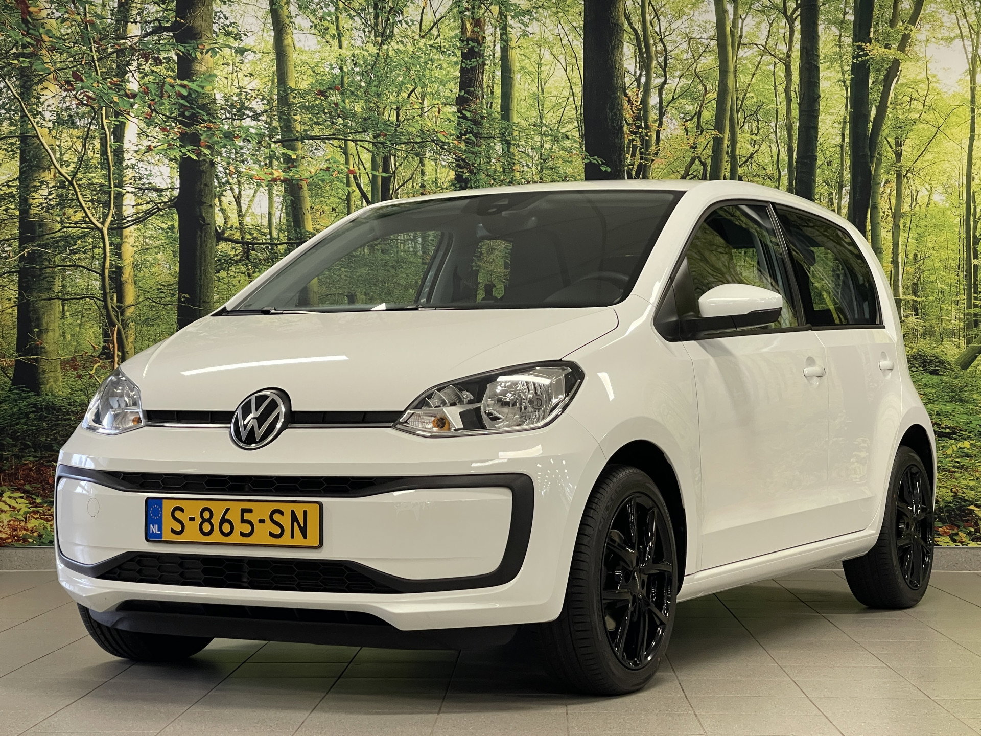 Foto van Volkswagen up!