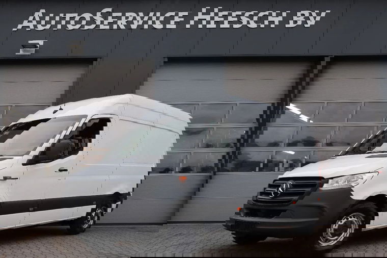 Mercedes-Benz E-Sprinter