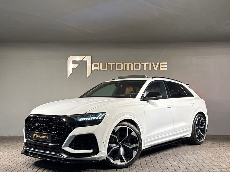 Audi RSQ8