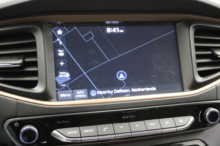 Hyundai IONIQ