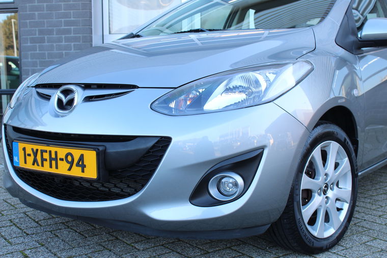 Mazda 2