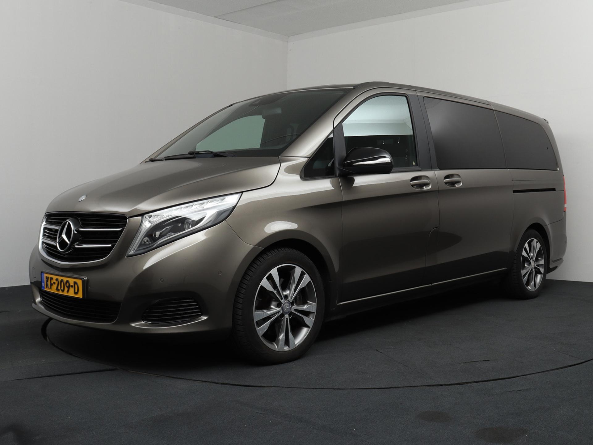 Foto van Mercedes-Benz V-Klasse