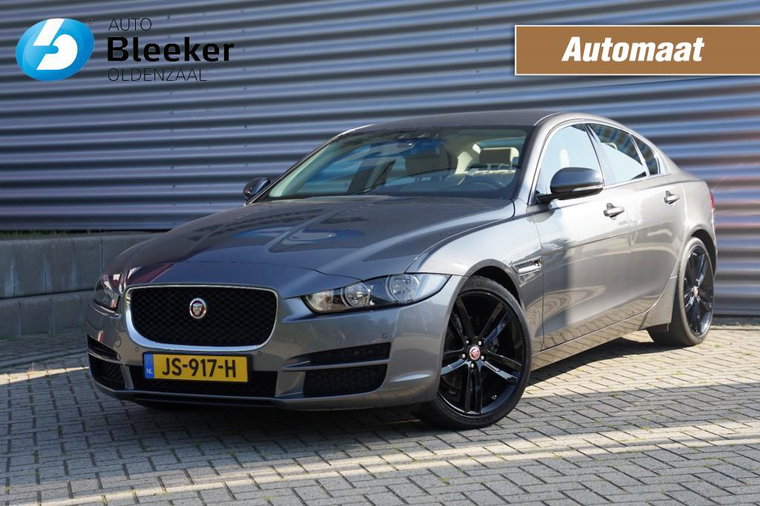 Foto van Jaguar XE
