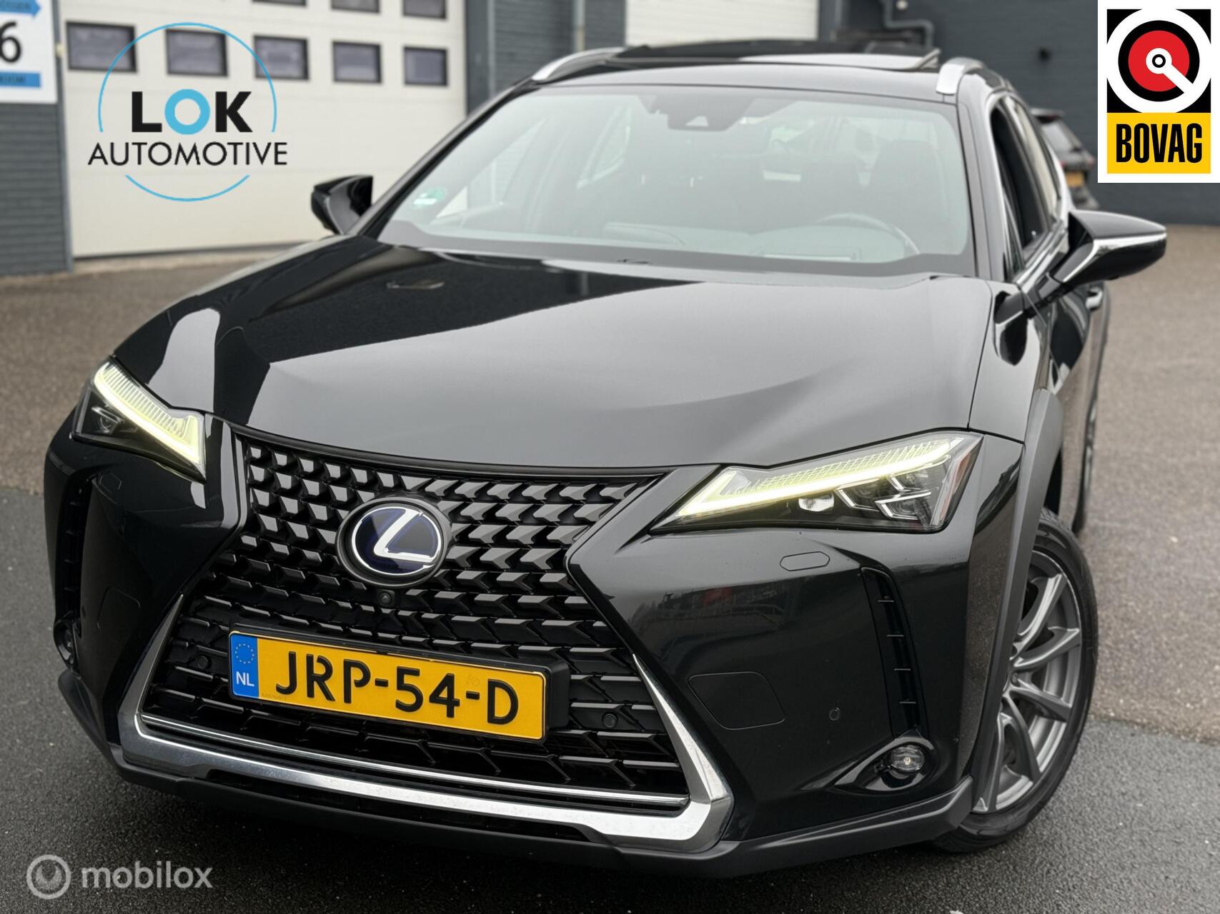 Foto van Lexus UX