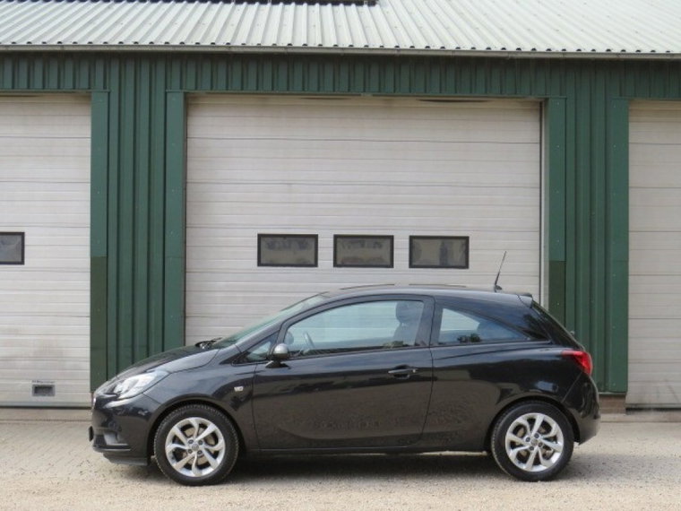 Opel Corsa foto 1