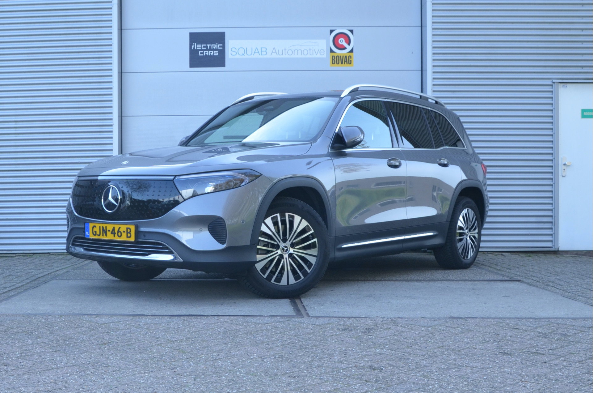 Foto van Mercedes-Benz EQB