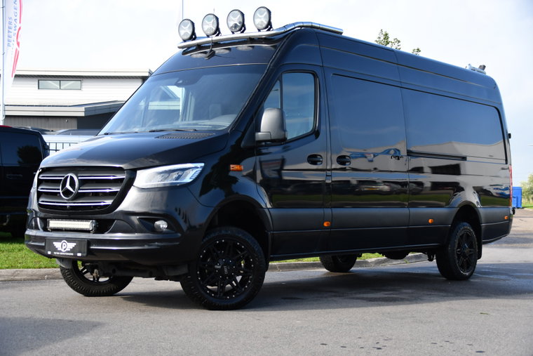 Mercedes-Benz Sprinter foto 1