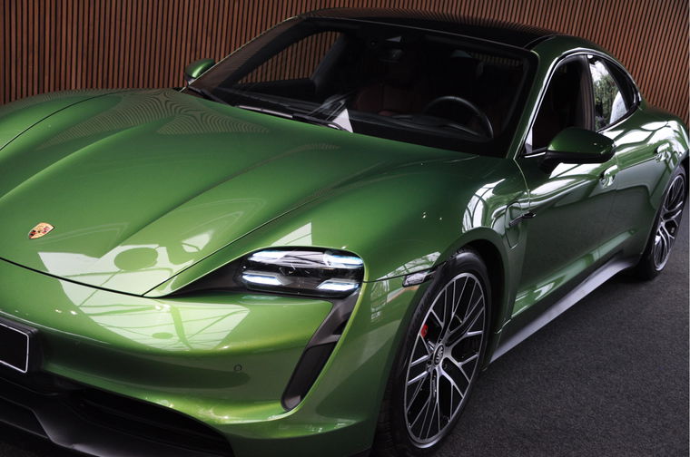 Porsche Taycan