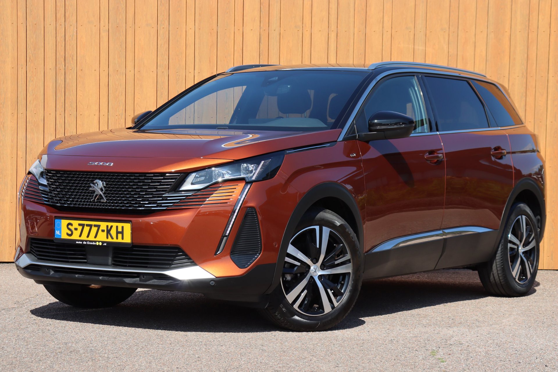 Foto van Peugeot 5008