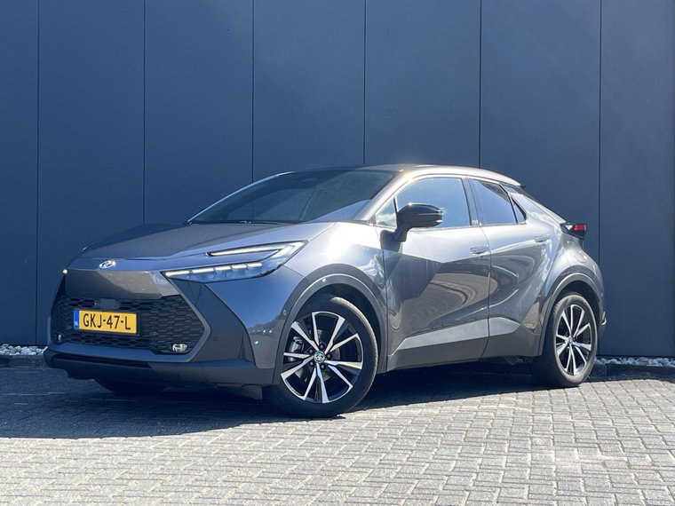 Toyota C-HR foto 1
