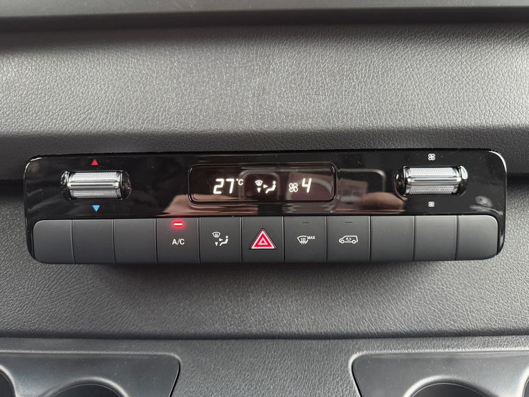 Mercedes-Benz eSprinter