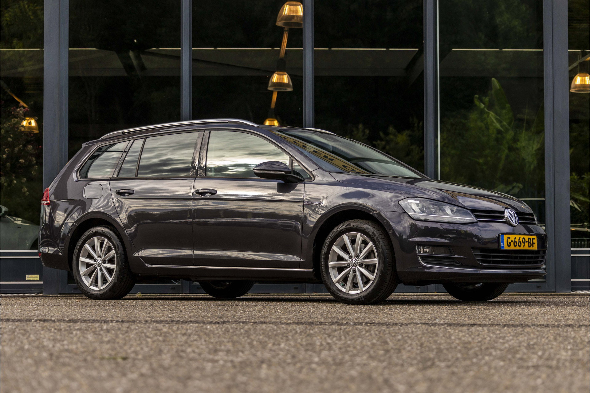 Foto van Volkswagen Golf