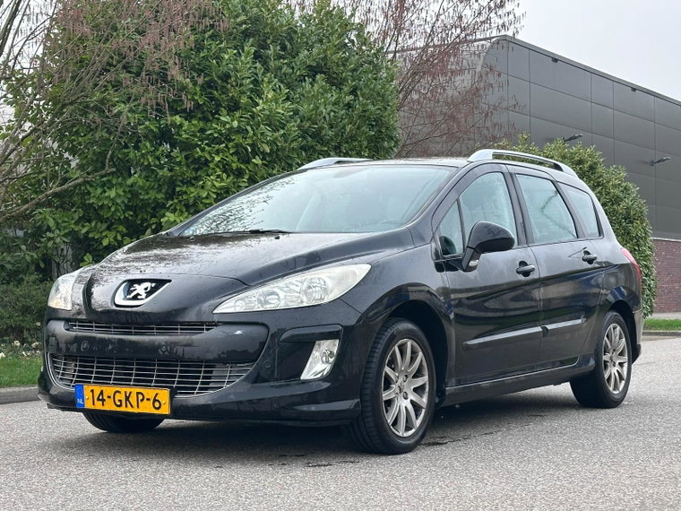 Peugeot 308 foto 1