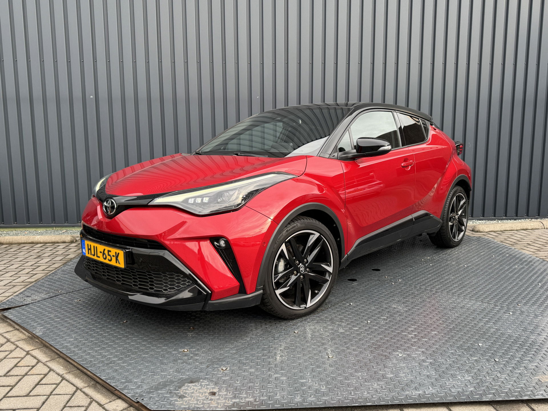 Foto van Toyota C-HR