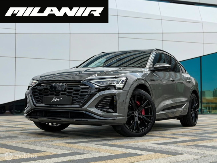 Audi Q8 Sportback e-tron
