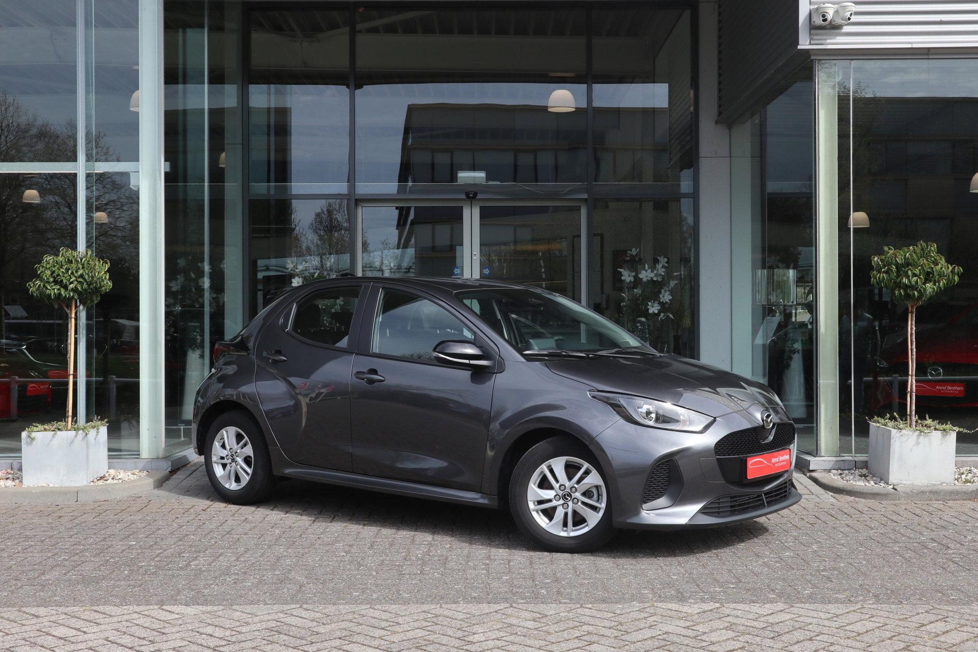 Foto van Mazda 2 Hybrid