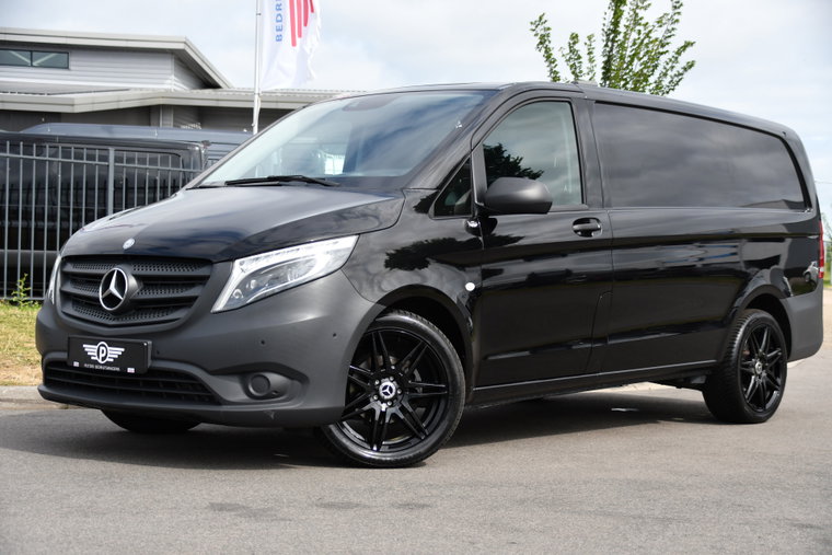 Mercedes-Benz Vito foto 1