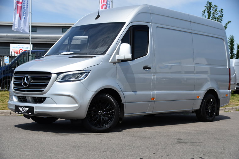 Mercedes-Benz Sprinter foto 1