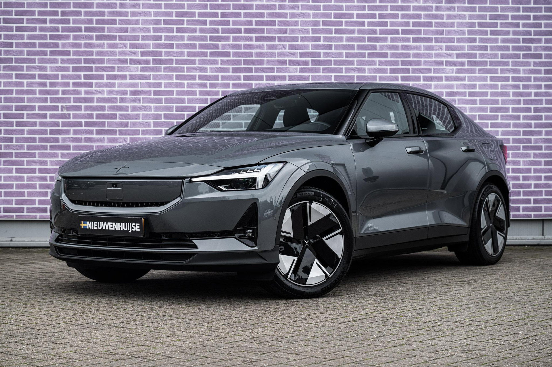 Foto van Polestar 2