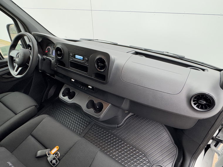 Mercedes-Benz eSprinter
