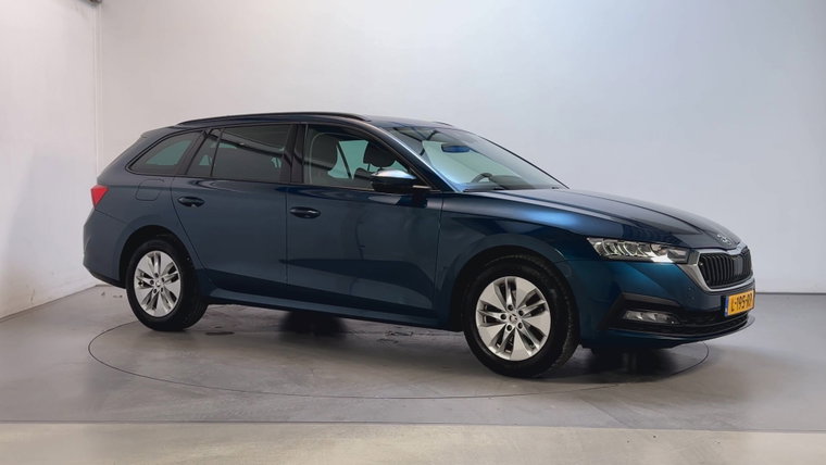 Škoda Octavia foto 1