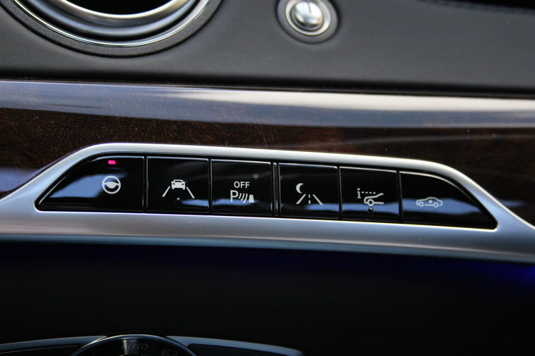 Mercedes-Benz S-Klasse