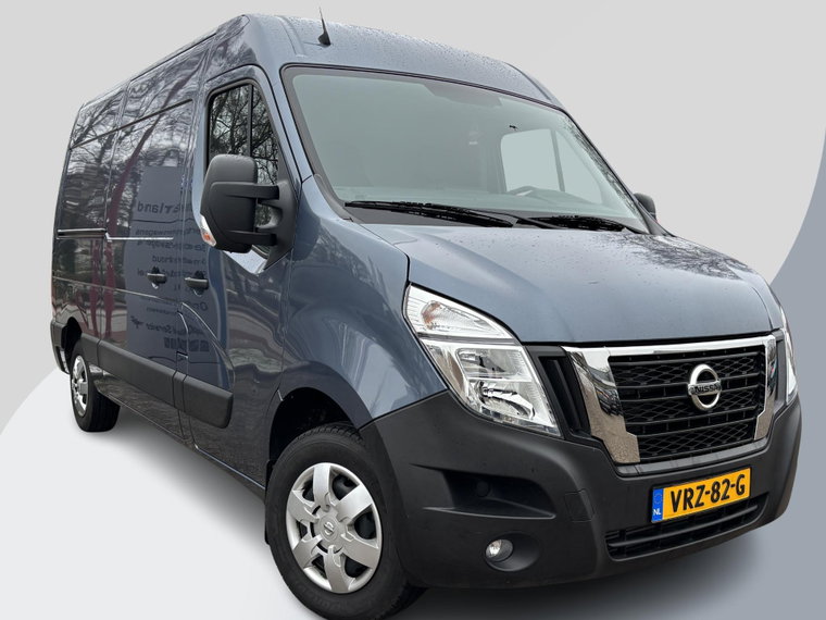 Nissan Interstar foto 1