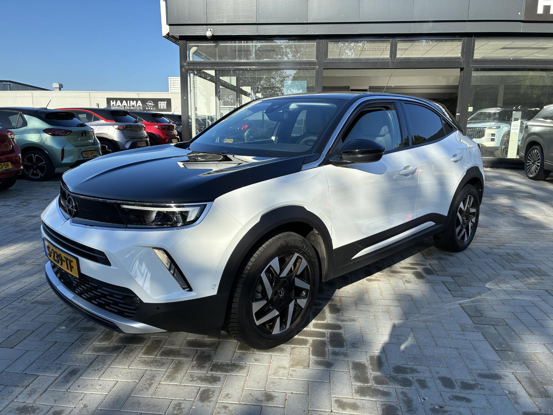 Foto van Opel Mokka-e