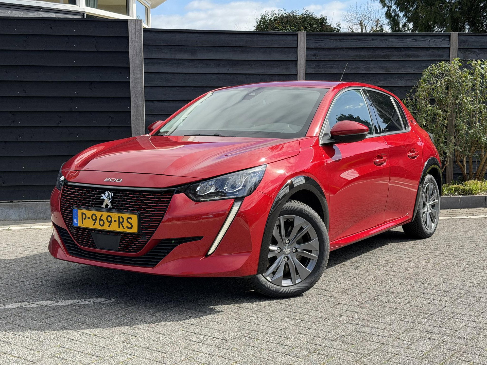 Foto van Peugeot e-208