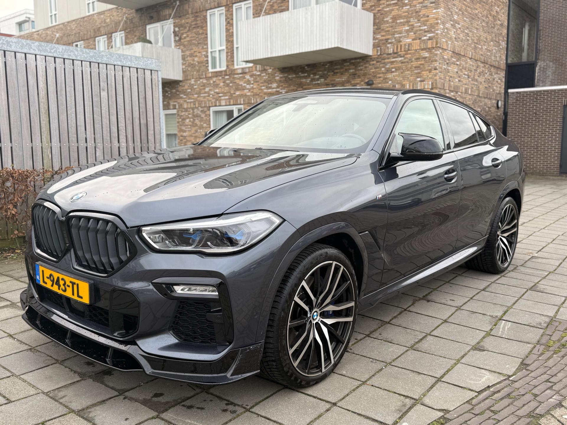 Foto van BMW X6