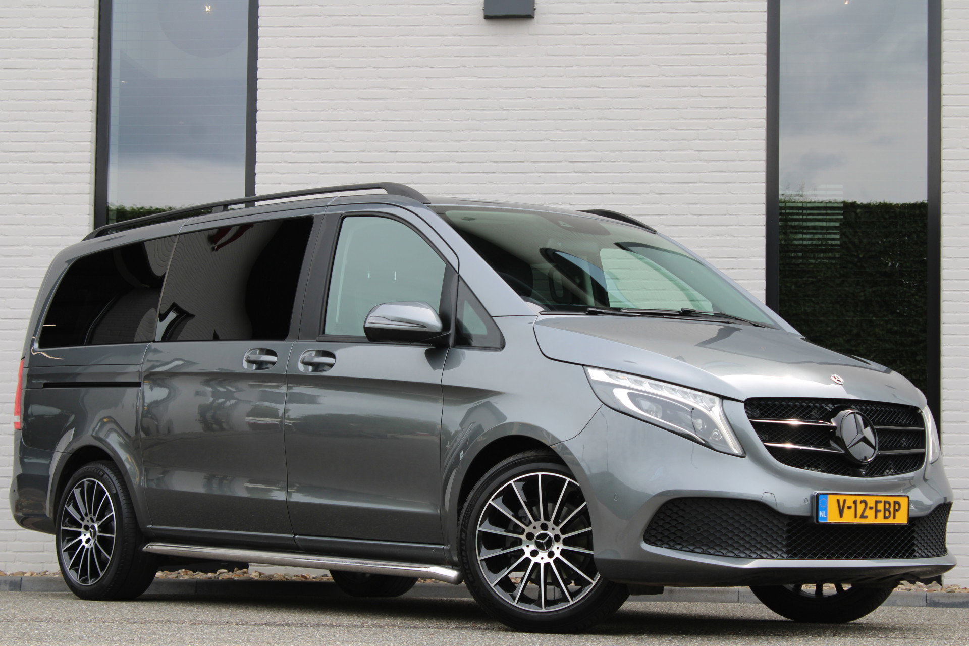 Foto van Mercedes-Benz V-Klasse