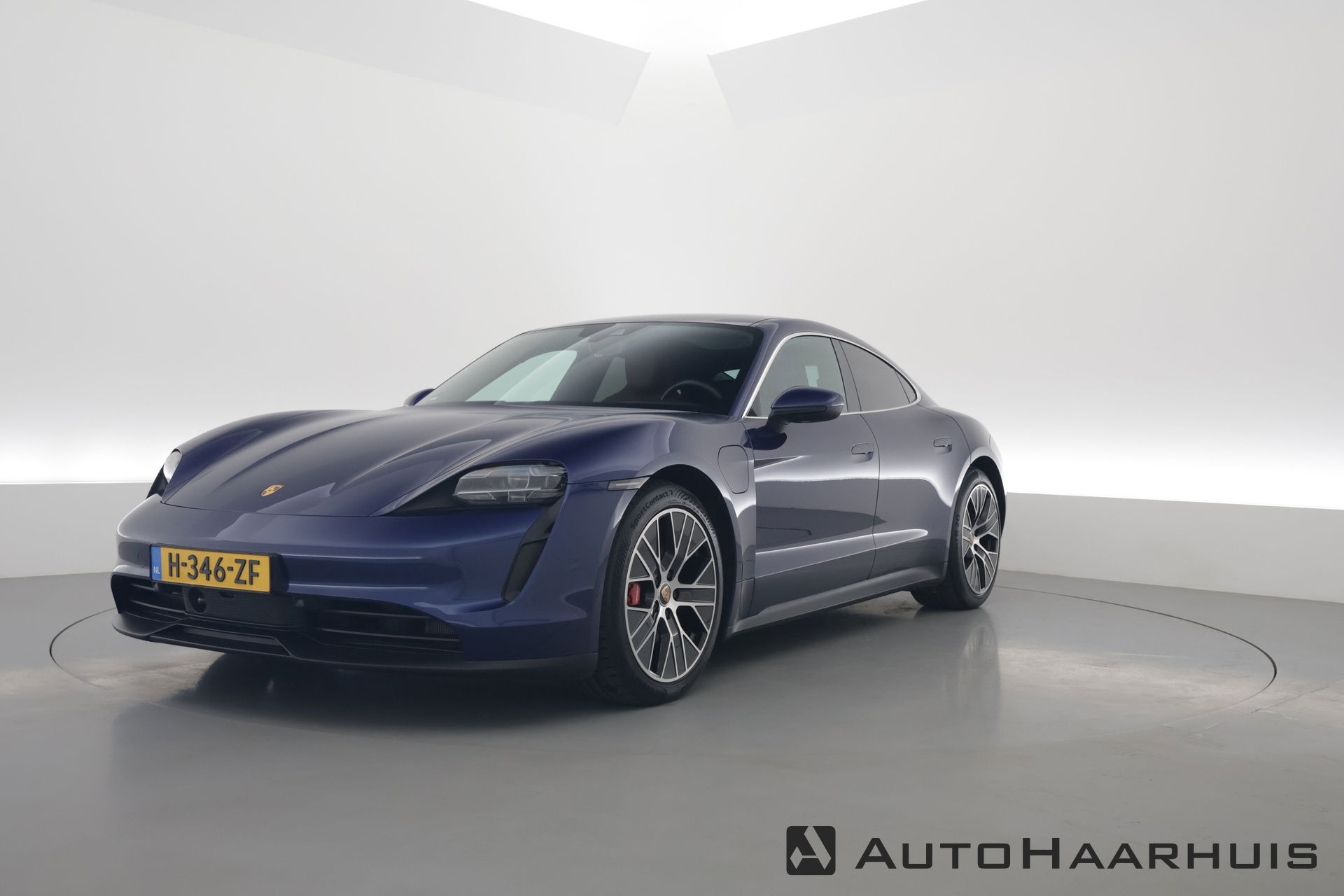 Foto van Porsche Taycan