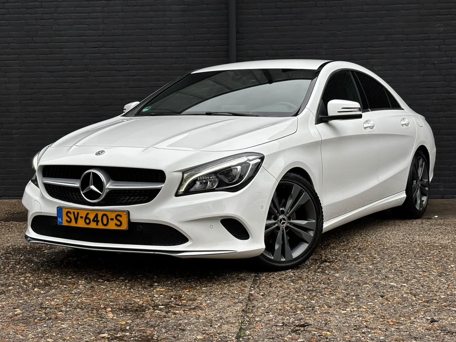 Foto van Mercedes-Benz CLA