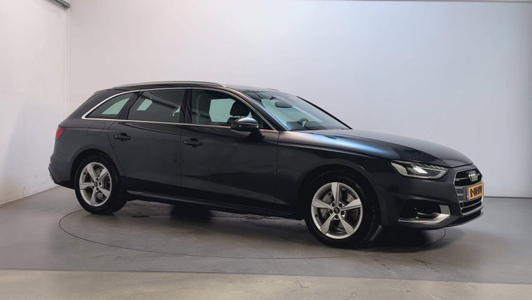 Audi A4 foto 1