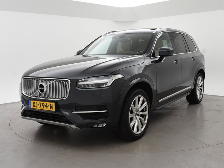 Volvo XC90 foto 1