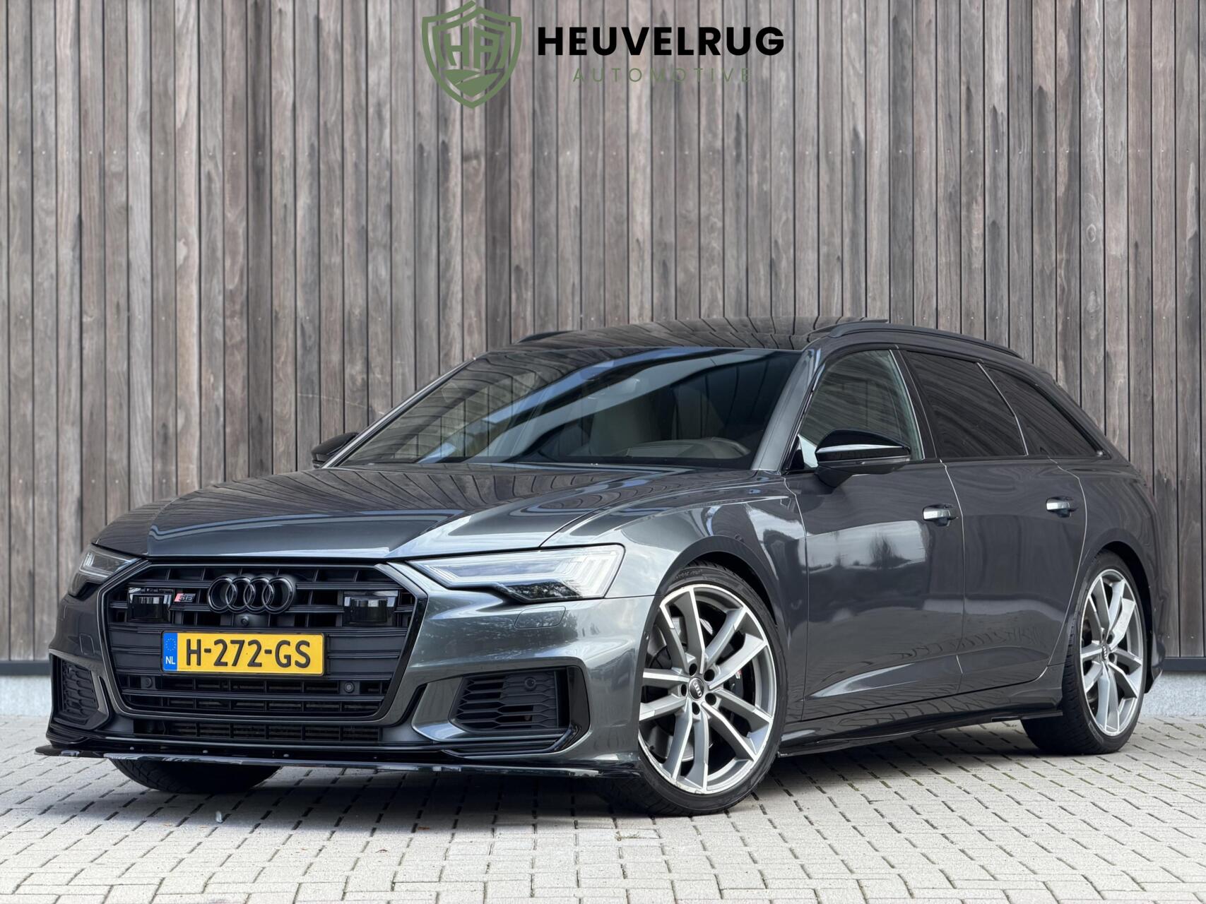 Foto van Audi S6