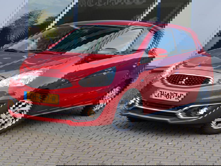 Foto van Mitsubishi Space Star