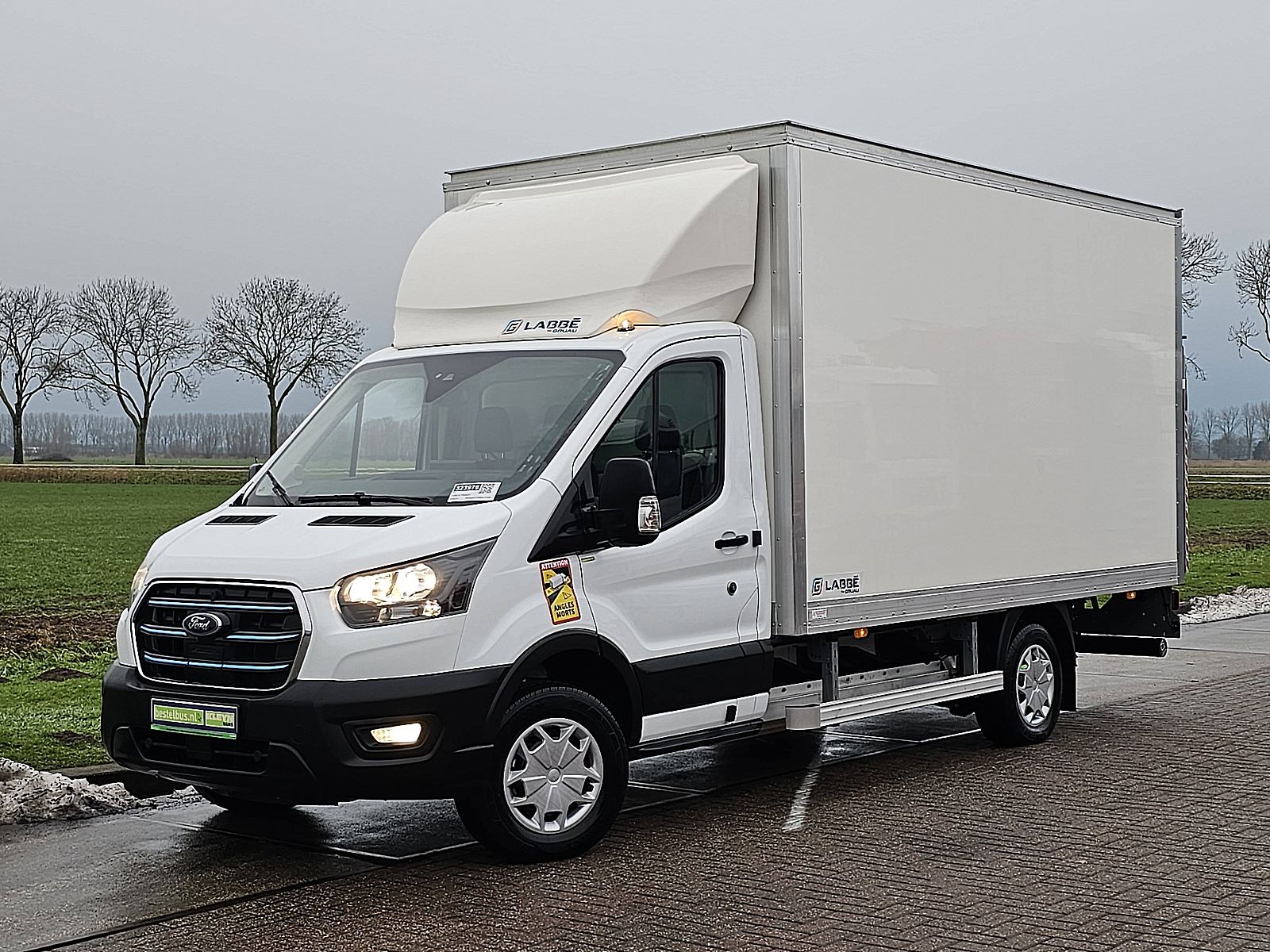 Foto van Ford E-Transit