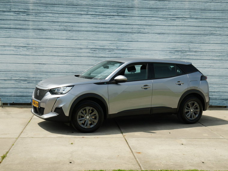 Peugeot e-2008
