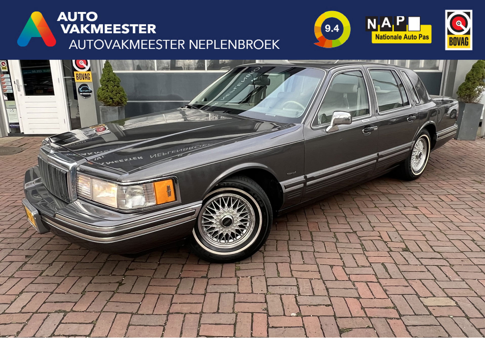 Foto van Lincoln Town Car