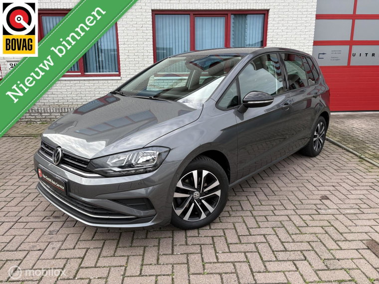 Foto van Volkswagen Golf Sportsvan