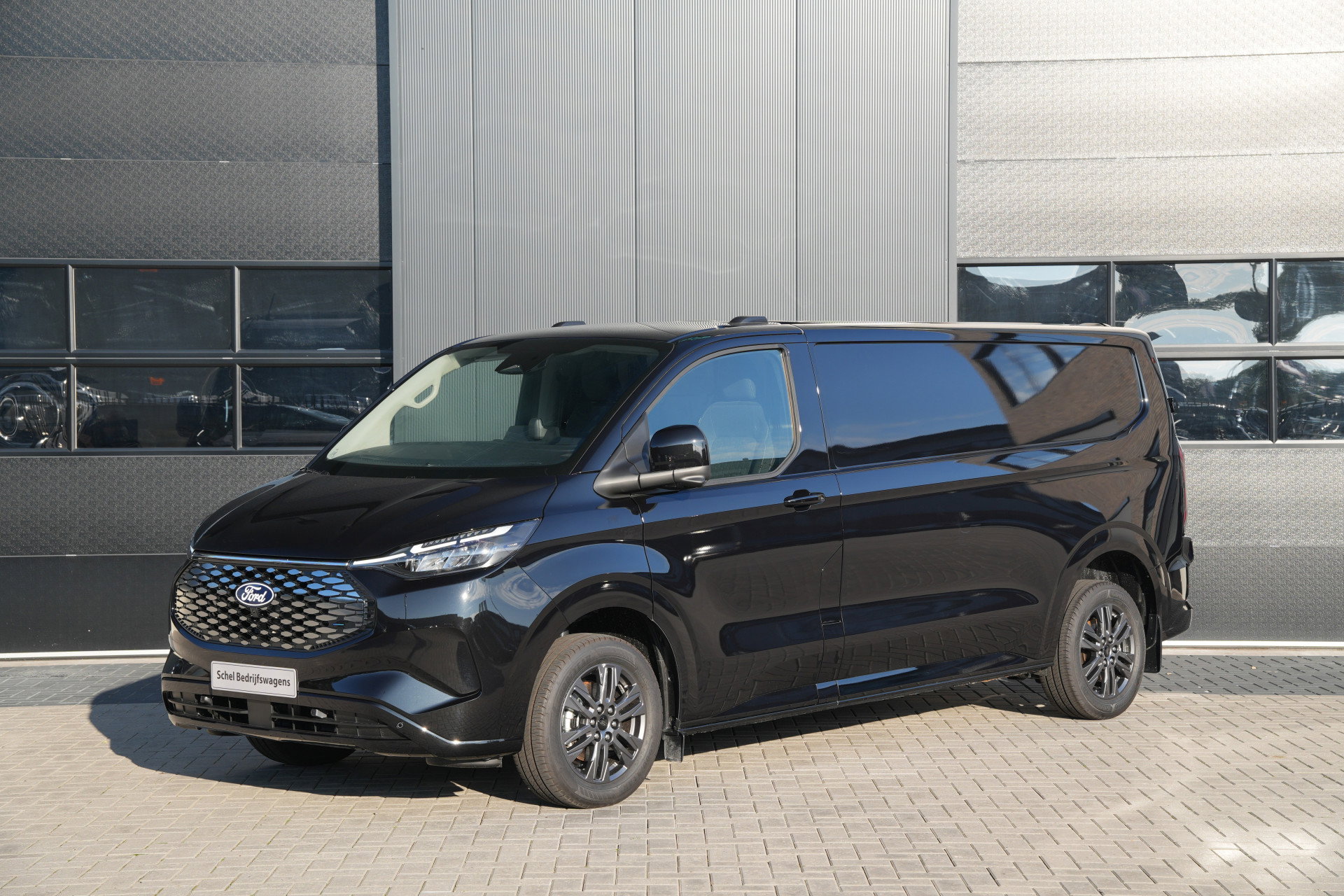 Foto van Ford E-Transit Custom