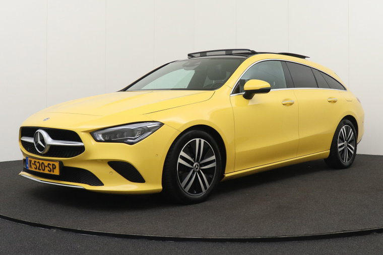 Mercedes-Benz CLA foto 1