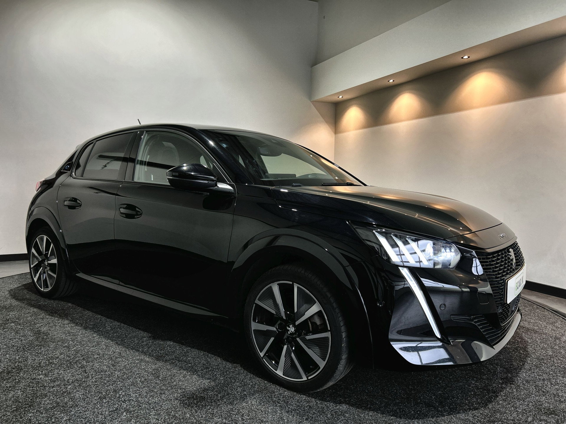 Foto van Peugeot e-208