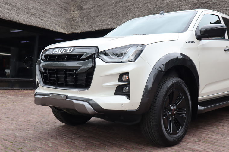 Isuzu D-max