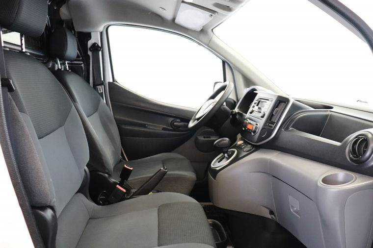Nissan E-NV200