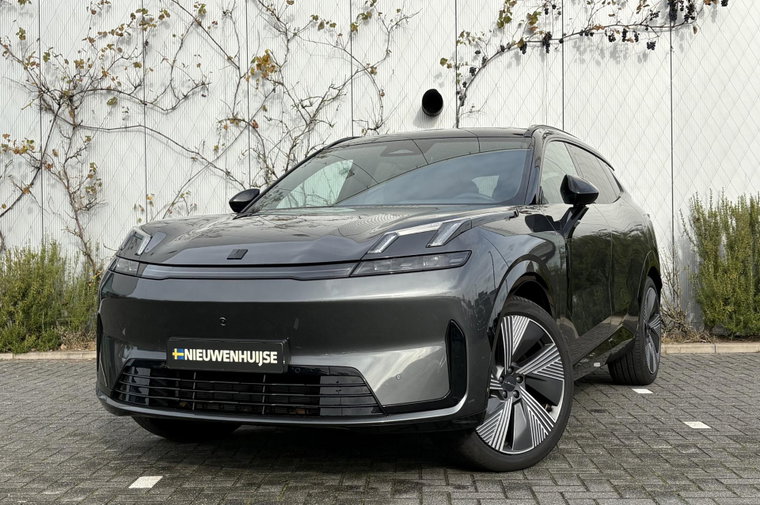 Lynk & Co 08