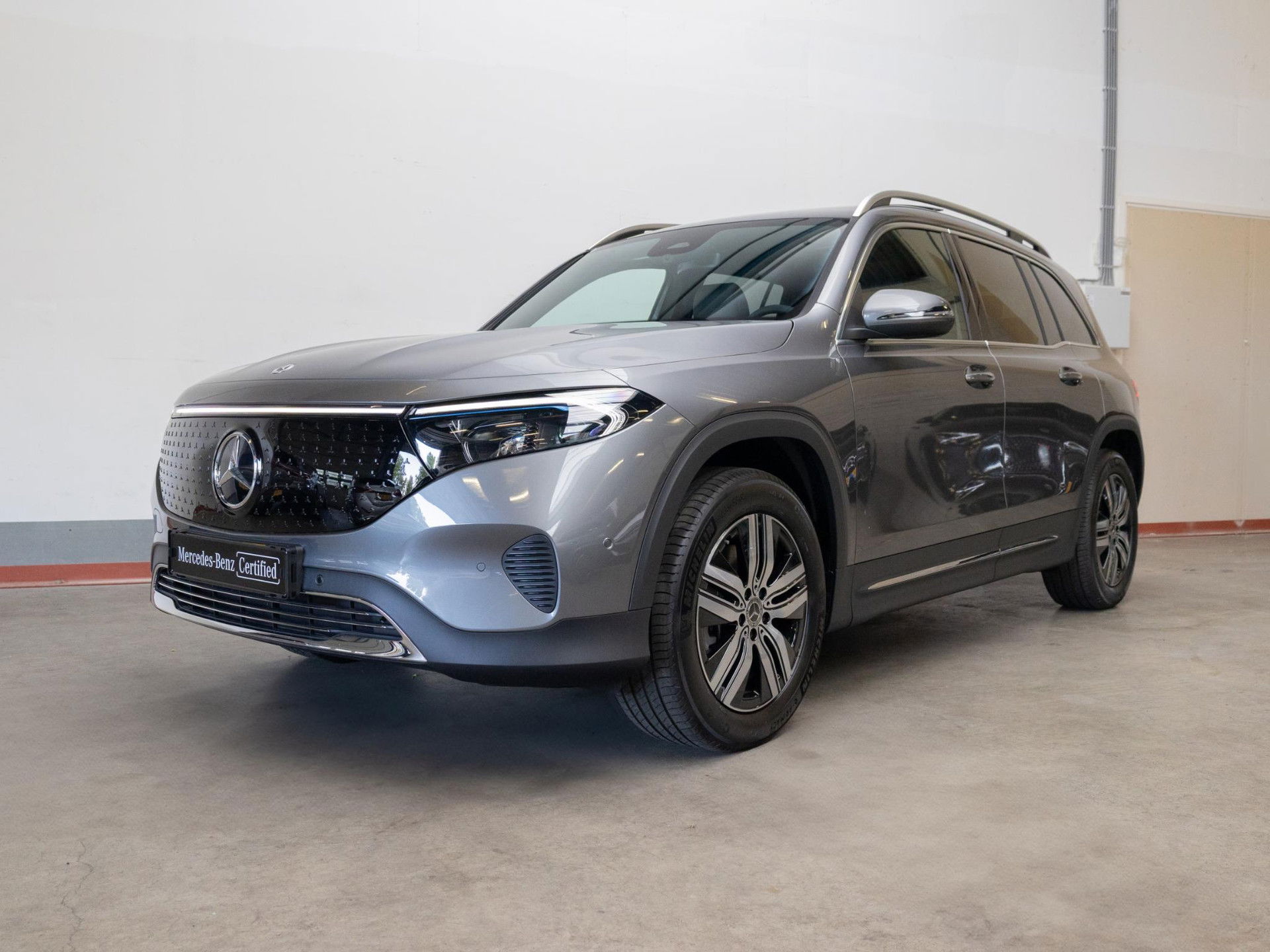 Foto van Mercedes-Benz EQB