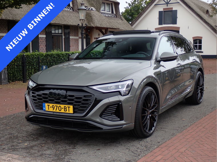 Foto van Audi Q8 e-tron